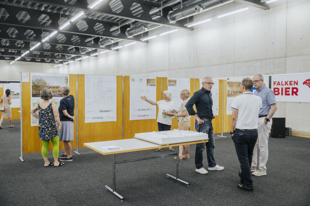 Stadt Schaffhausen - Neubau Hallenbad KSS |  Pressetermin