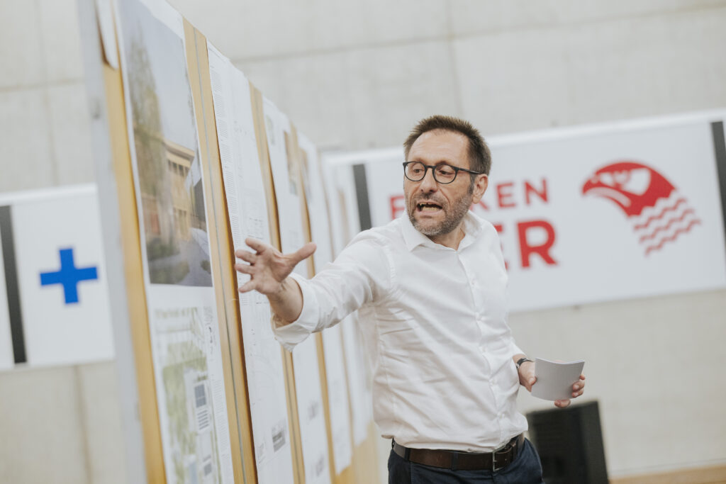 Stadt Schaffhausen - Neubau Hallenbad KSS |  Pressetermin